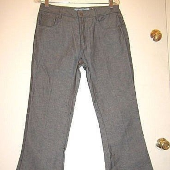 Rare True Vintage Embroidered Fashion Flared Jeans